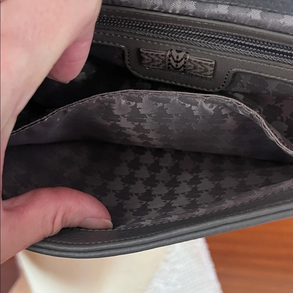 Like new Karl Lagerfeld Gray Quilted Bag with Chain - Picture 14 of 16